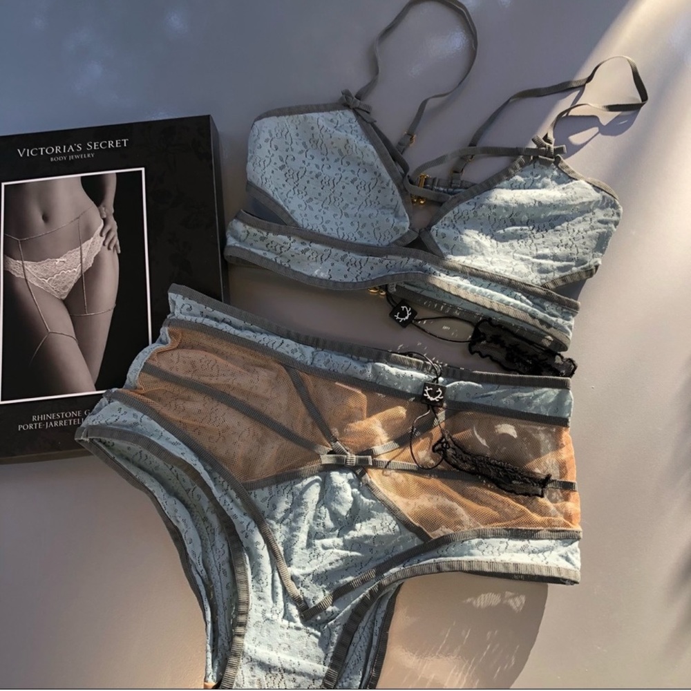 For love & lemons lingerie set